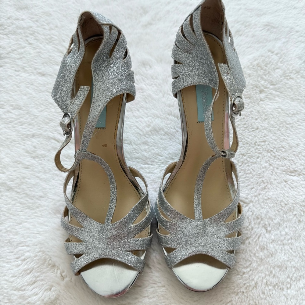 Betsey Johnson women glitter silver shoes size 8.5 US - Picture 2 of 6